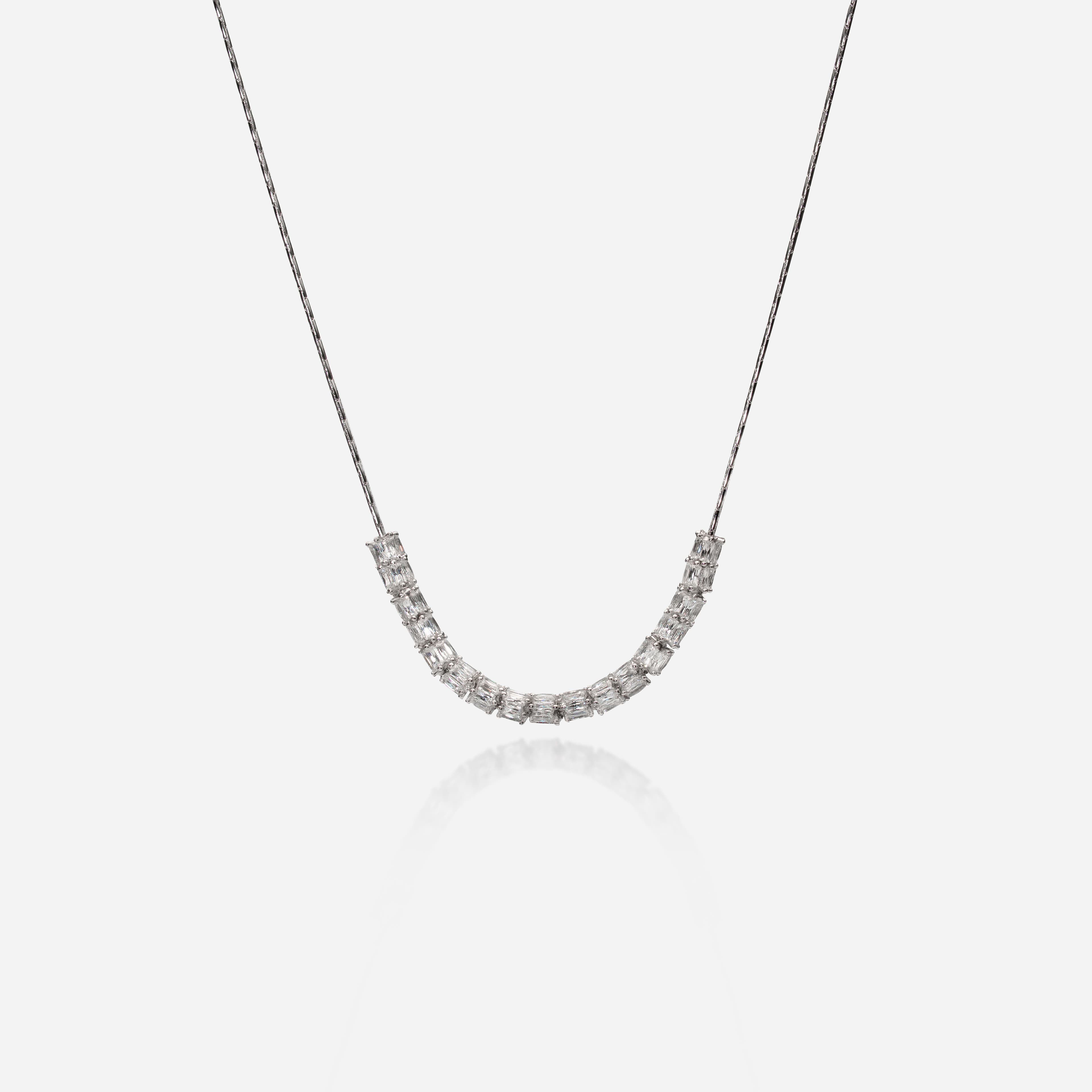 Arc Baguette Necklace