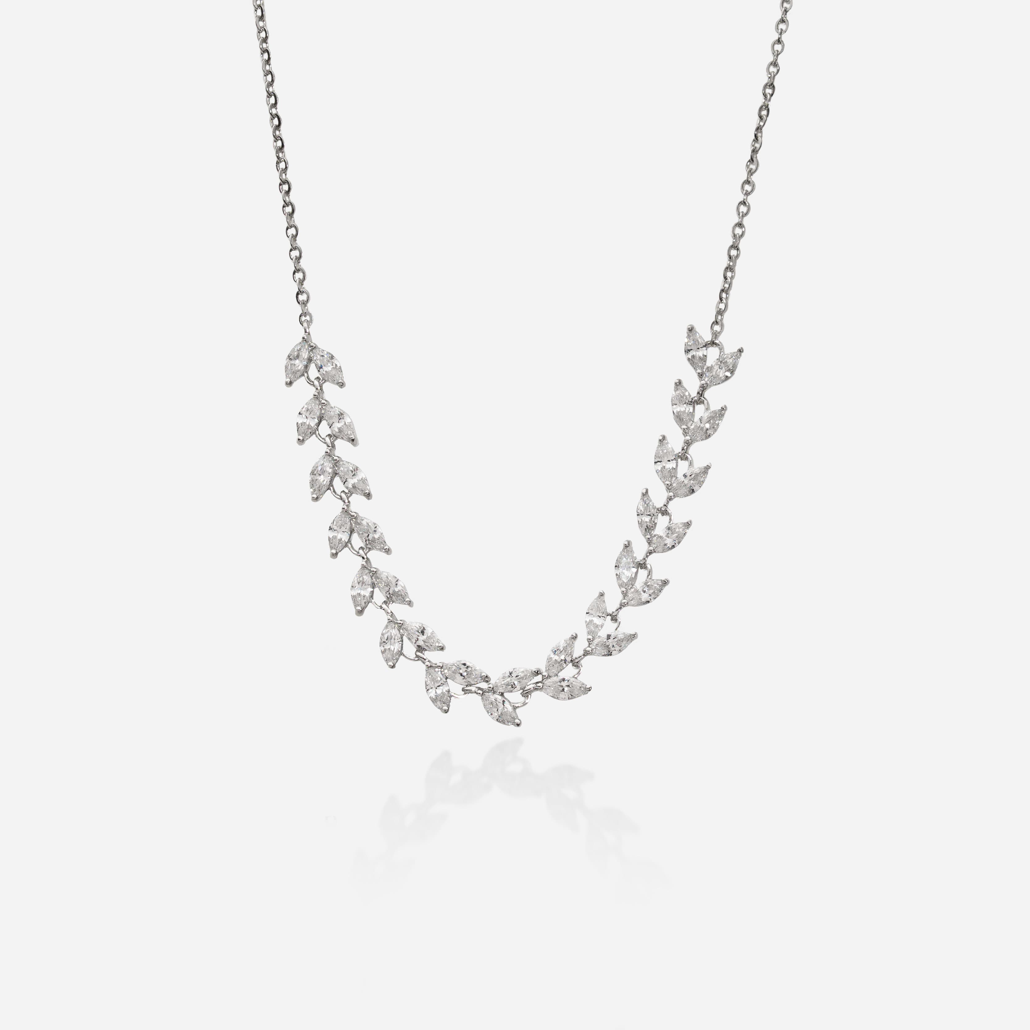 Laurier Vine Crystal Necklace